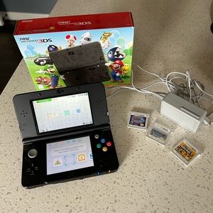 Nintendo Nintendo 3DS Super Mario Black Edition - Nintendo 3DS Console/Box